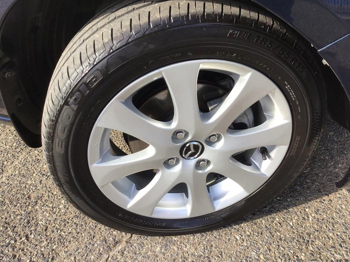 2014 Mazda 2 Neo Sport