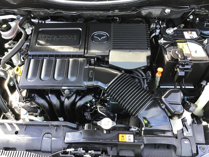 2014 Mazda 2 Neo Sport