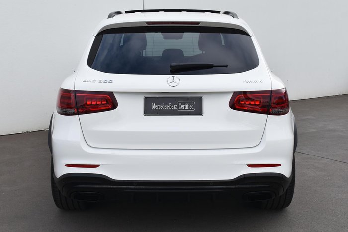 2022 Mercedes-Benz GLC-Class GLC300
