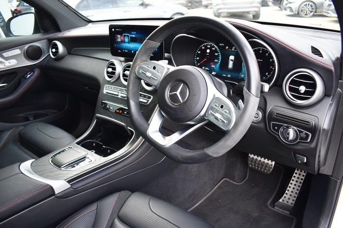 2022 Mercedes-Benz GLC-Class GLC300