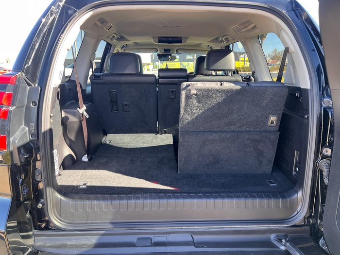 2022 Toyota Landcruiser Prado Kakadu