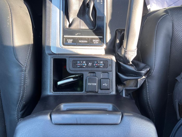 2022 Toyota Landcruiser Prado Kakadu
