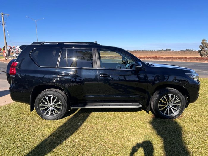 2022 Toyota Landcruiser Prado Kakadu