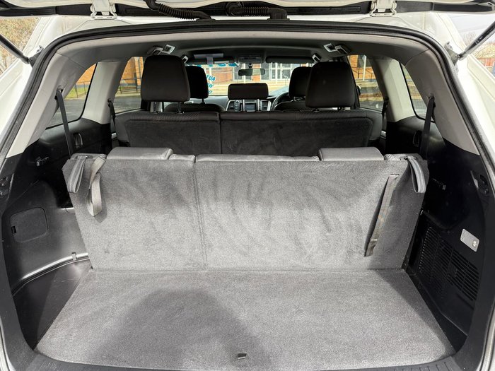 2016 Toyota Kluger GX