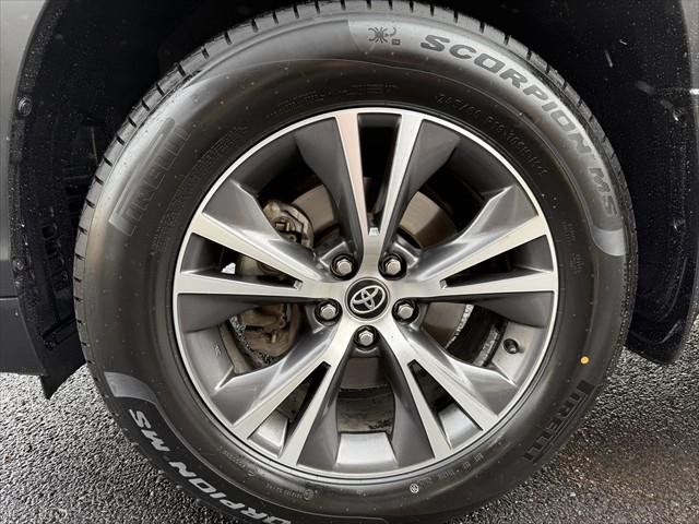 2016 Toyota Kluger GX