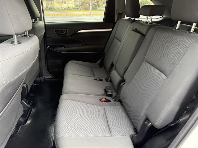 2016 Toyota Kluger GX