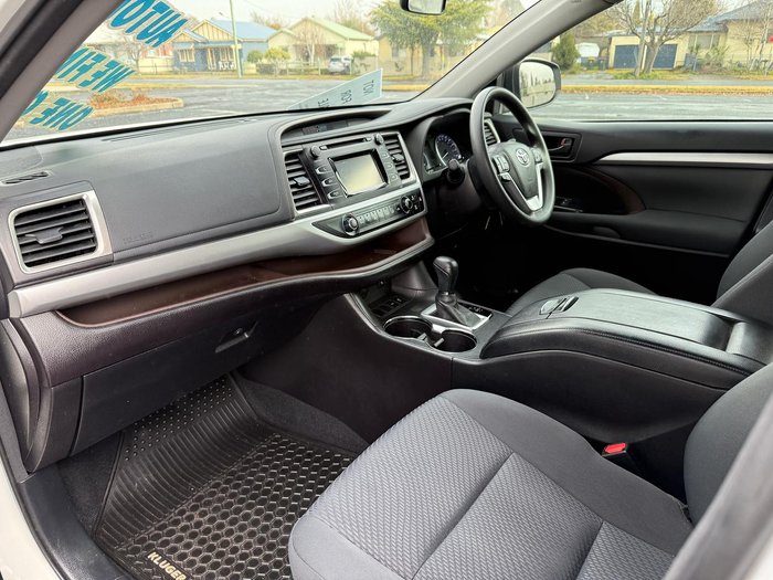 2016 Toyota Kluger GX