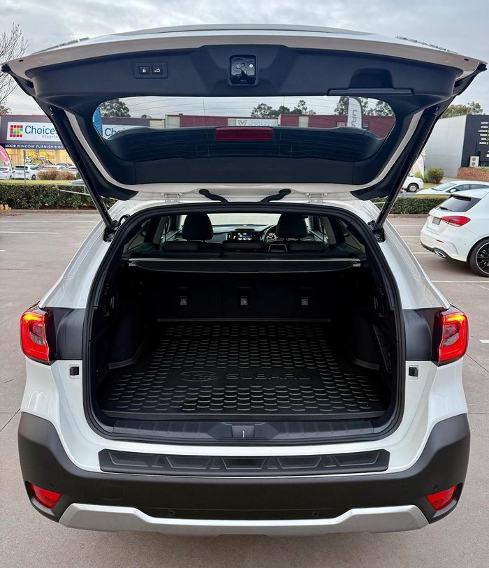 2024 Subaru Outback AWD Touring 6GEN MY24 AWD Crystal White