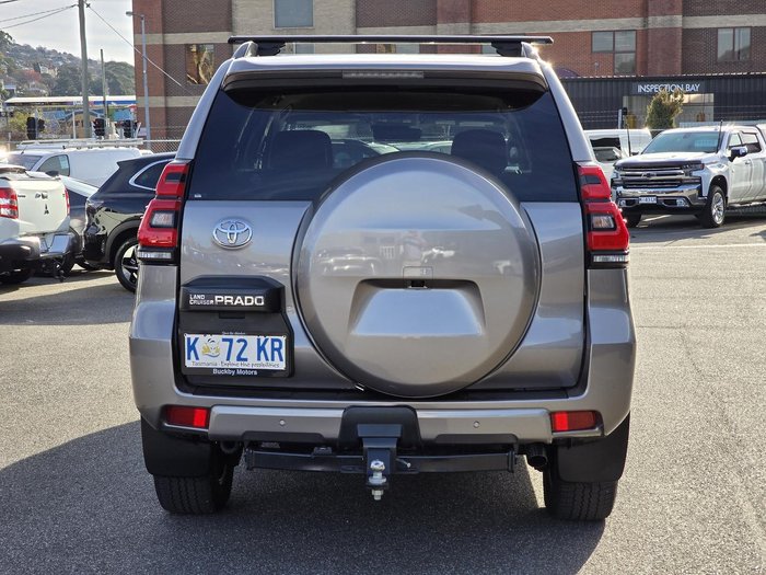 2022 Toyota Landcruiser Prado VX