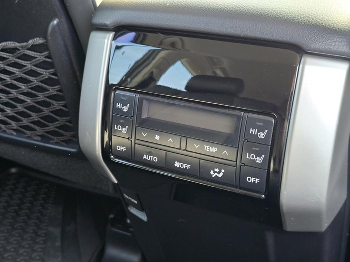 2022 Toyota Landcruiser Prado VX