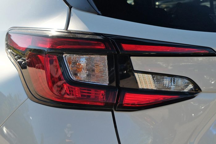 2025 Subaru Crosstrek 2.0S G6X MY24 AWD Crystal White