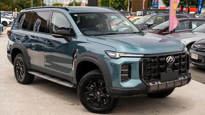 2025 LDV D90 Executive