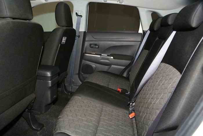 2024 Mitsubishi ASX LS