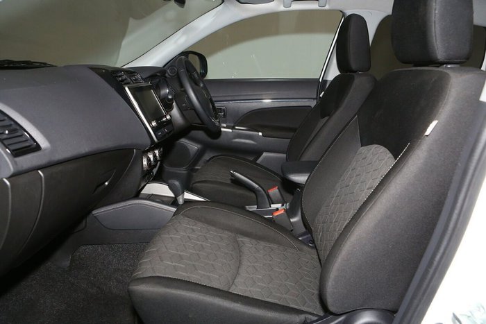 2024 Mitsubishi ASX LS