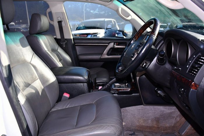 2010 Toyota Landcruiser Sahara