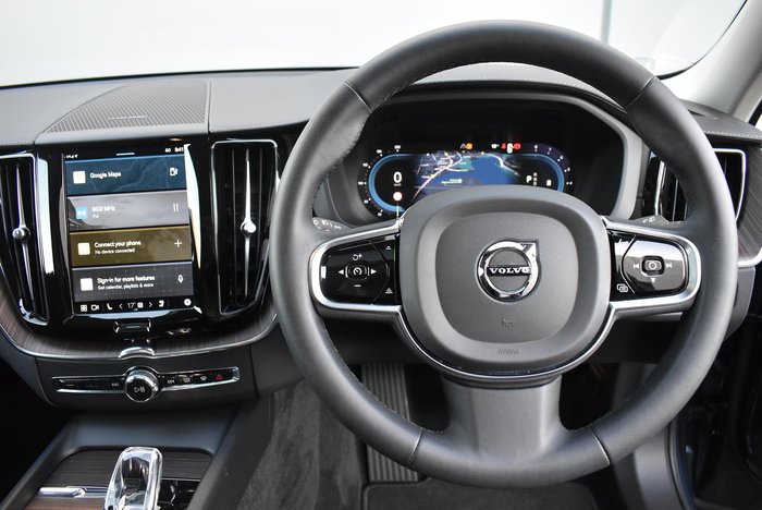 2023 Volvo XC60 Ultimate B5 Bright