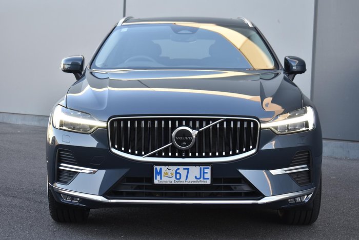 2023 Volvo XC60 Ultimate B5 Bright