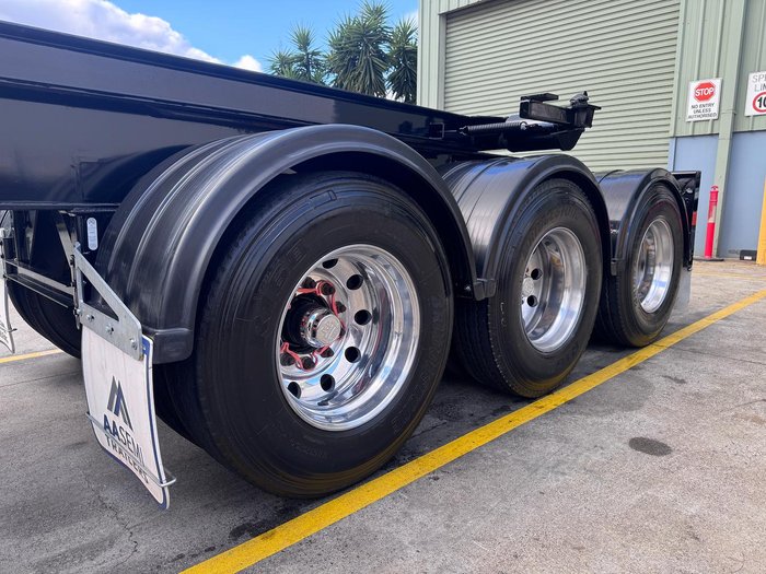 2013 Barker St3 20'Roll Back Tipping Skel Black