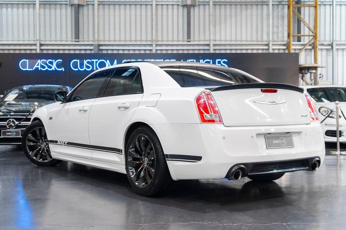 2015 Chrysler 300 SRT-8 Core Satin Vapour