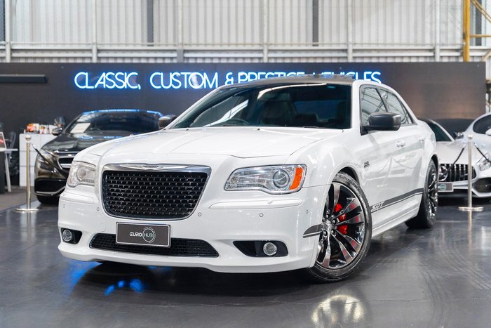 2015 Chrysler 300 SRT-8 Core Satin Vapour