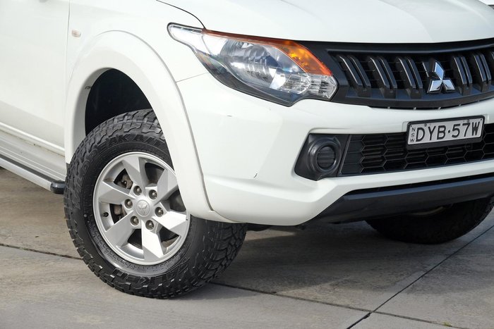 2017 Mitsubishi Triton GLX+ MQ MY18 4X4 Dual Range White