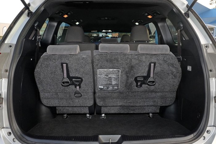 2019 Toyota Tarago GLi ACR50R Silver Pearl