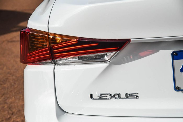 2019 Lexus IS 300 F Sport