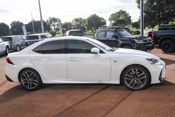 2019 Lexus IS 300 F Sport