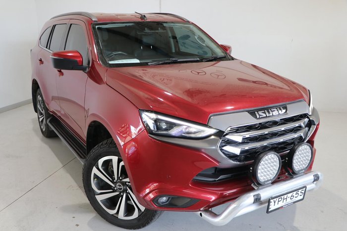 2022 Isuzu MU-X LS-T