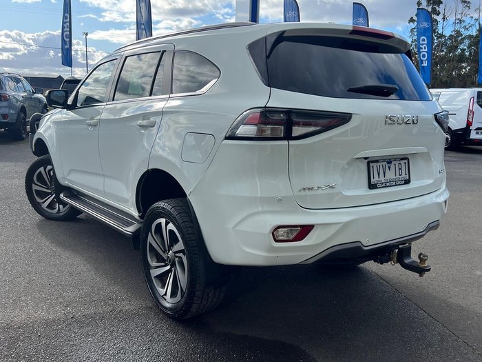 2022 Isuzu MU-X LS-T