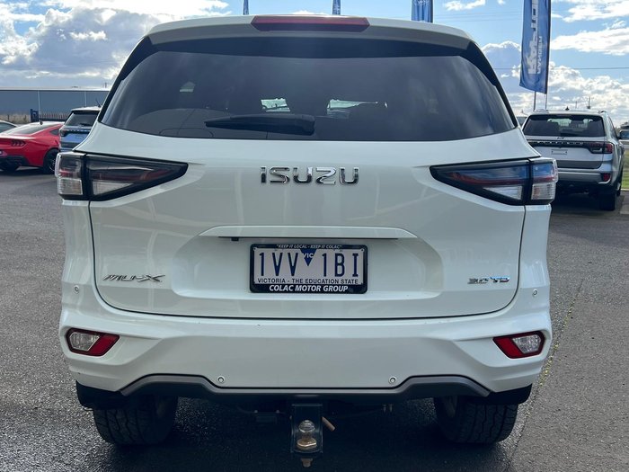 2022 Isuzu MU-X LS-T