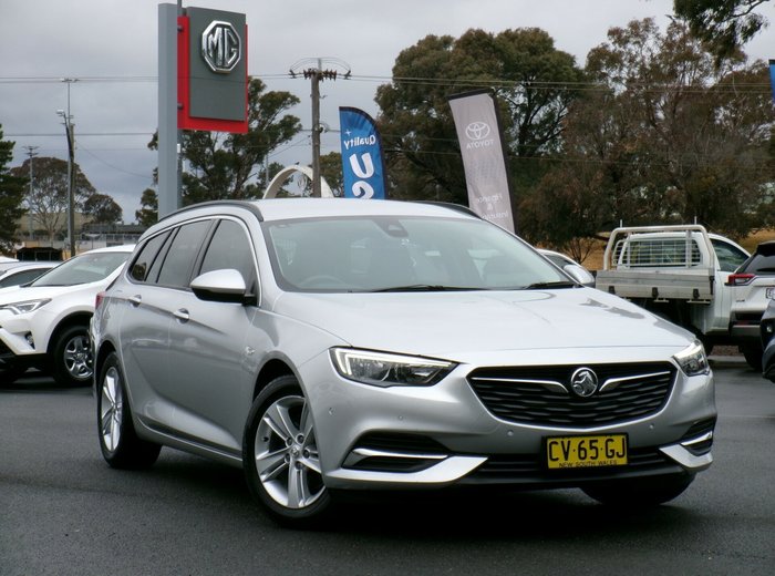 2019 Holden Commodore LT