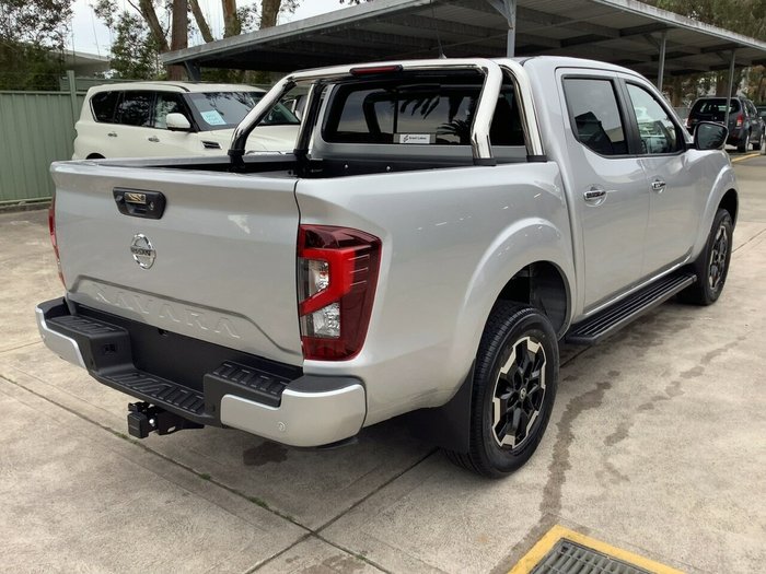 2025 Nissan Navara ST-X