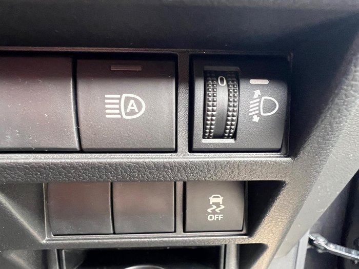 2025 Toyota Landcruiser GX