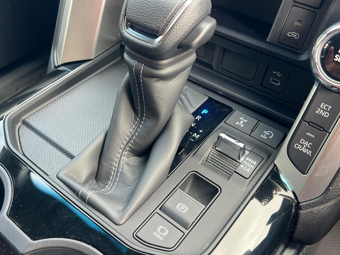 2025 Toyota Landcruiser GX