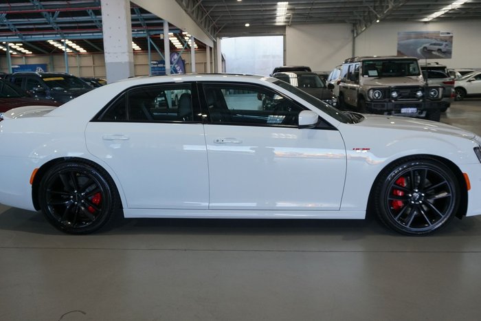 2021 Chrysler 300 SRT