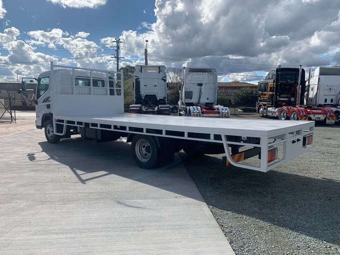 2025 Hyundai Mighty EX9 Tray White