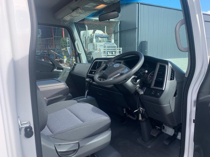 2025 Hyundai Mighty EX9 Tray White