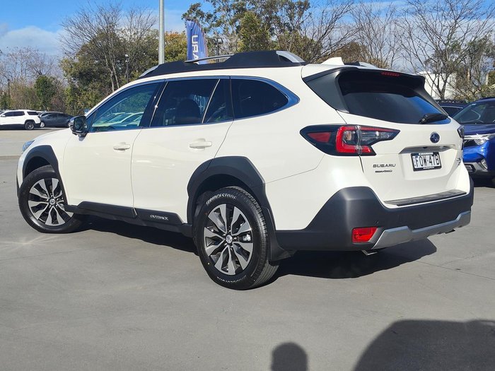 2025 Subaru Outback AWD Touring XT 6GEN MY25 AWD Crystal White