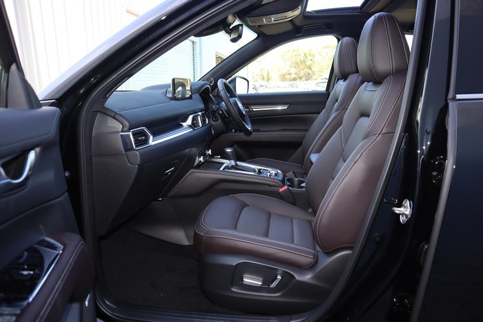 2025 Mazda CX-5 G35 Akera