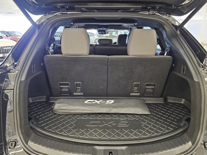 2021 Mazda CX-9 Azami LE