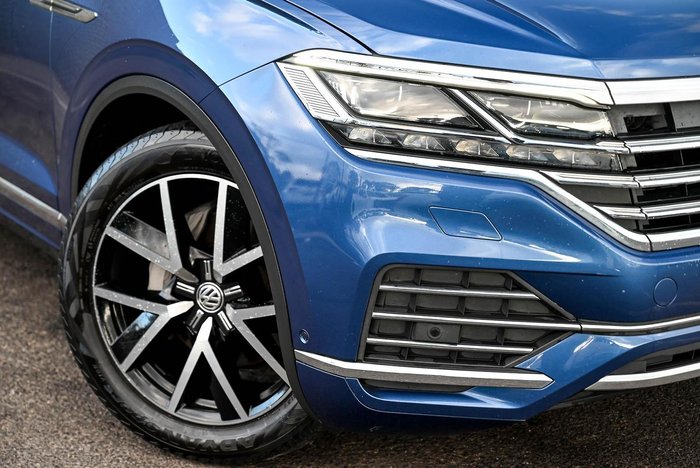 2019 Volkswagen Touareg 190TDI Launch Edition