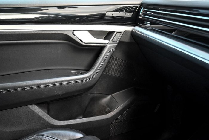 2019 Volkswagen Touareg 190TDI Launch Edition