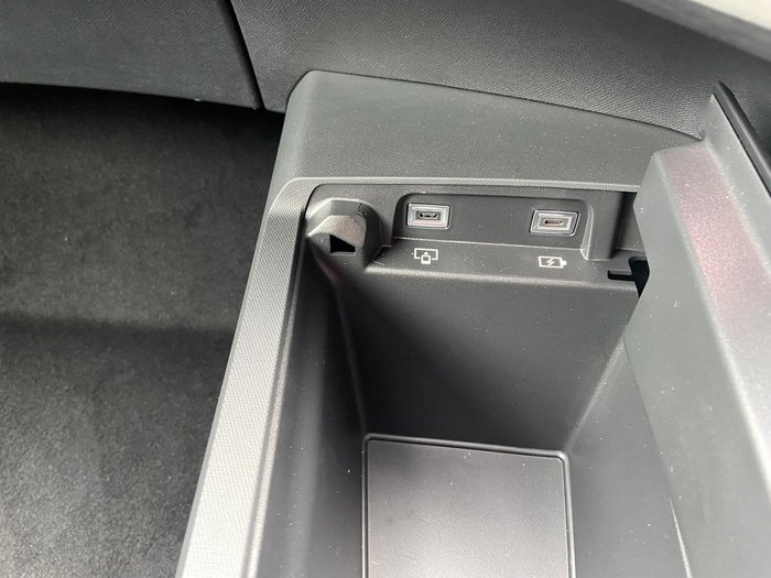 2025 Peugeot 5008 Allure Hybrid P74 MY25 Titanium Grey