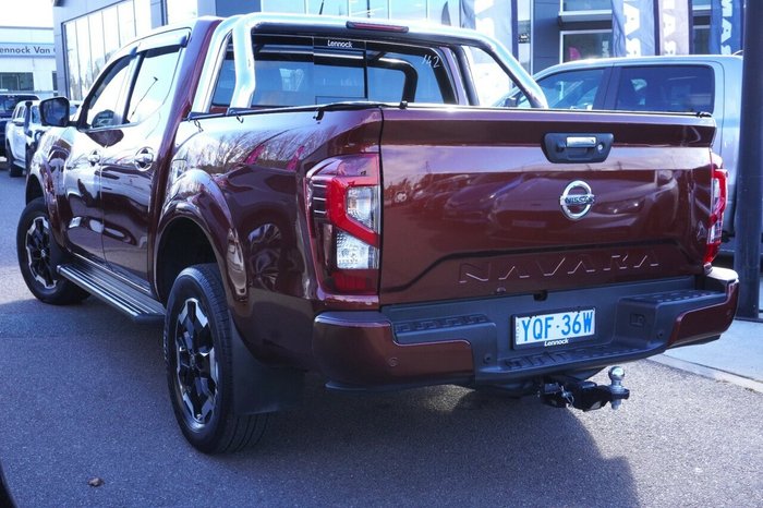 2022 Nissan Navara ST-X