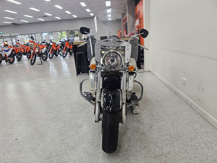 2010 Kawasaki VULCAN 1700 NOMAD Black