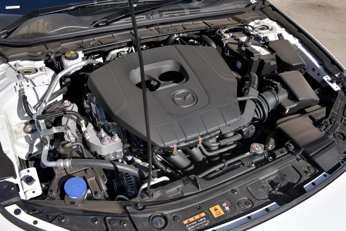 2025 Mazda 3 G20 Evolve
