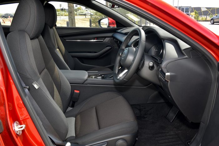 2024 Mazda 3 G20 Evolve
