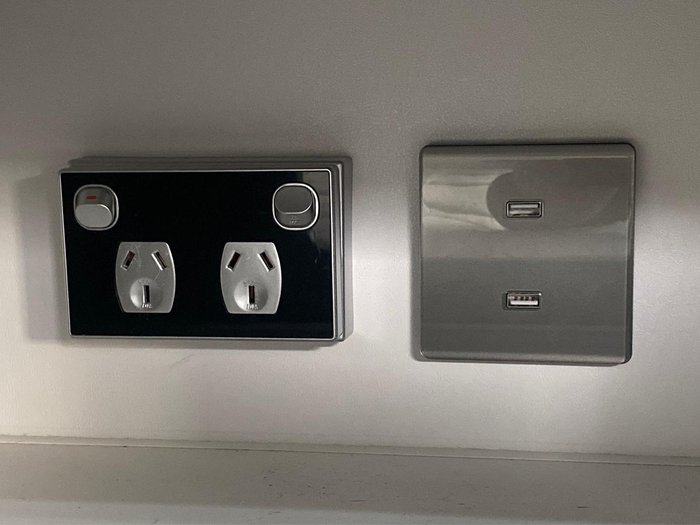 2023 JB Caravans 20'6 Dirt Road Xtreme Side Club