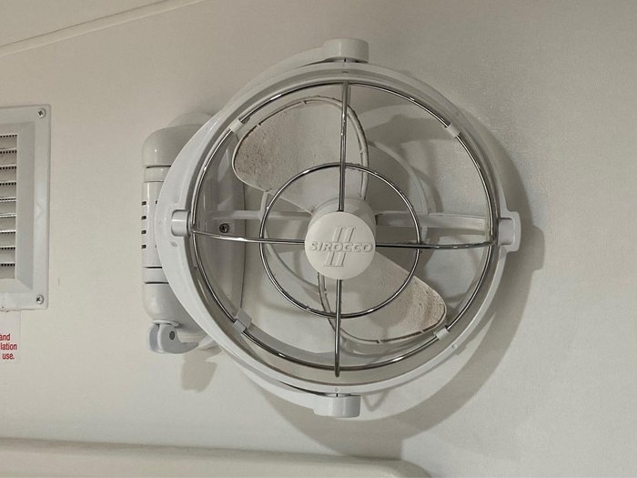 2023 JB Caravans 20'6 Dirt Road Xtreme Side Club